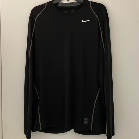 Black Nike Pro Long-Sleeve - Picture 1 of 5